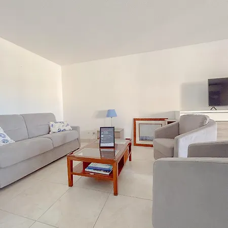 Apartment Cosy Vue Mer Garage Proche Plages, Raphael *