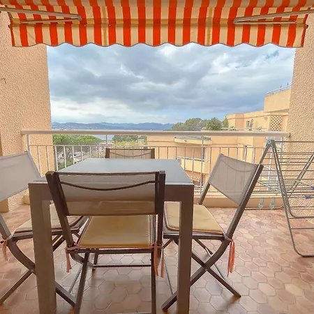 Cosy Vue Mer Garage Proche Plages, Raphael Saint-Raphael (Var)