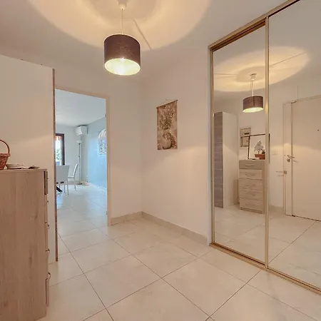 Apartment Cosy Vue Mer Garage Proche Plages, Raphael Saint-Raphael (Var)